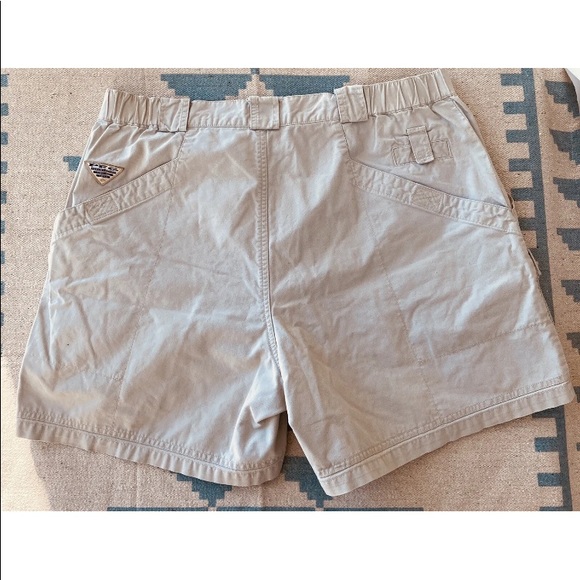 Men’s Columbia XL PFG Shorts Fishing Beige Cargo Utility Shorts Mesh Pockets XL - Picture 3 of 15
